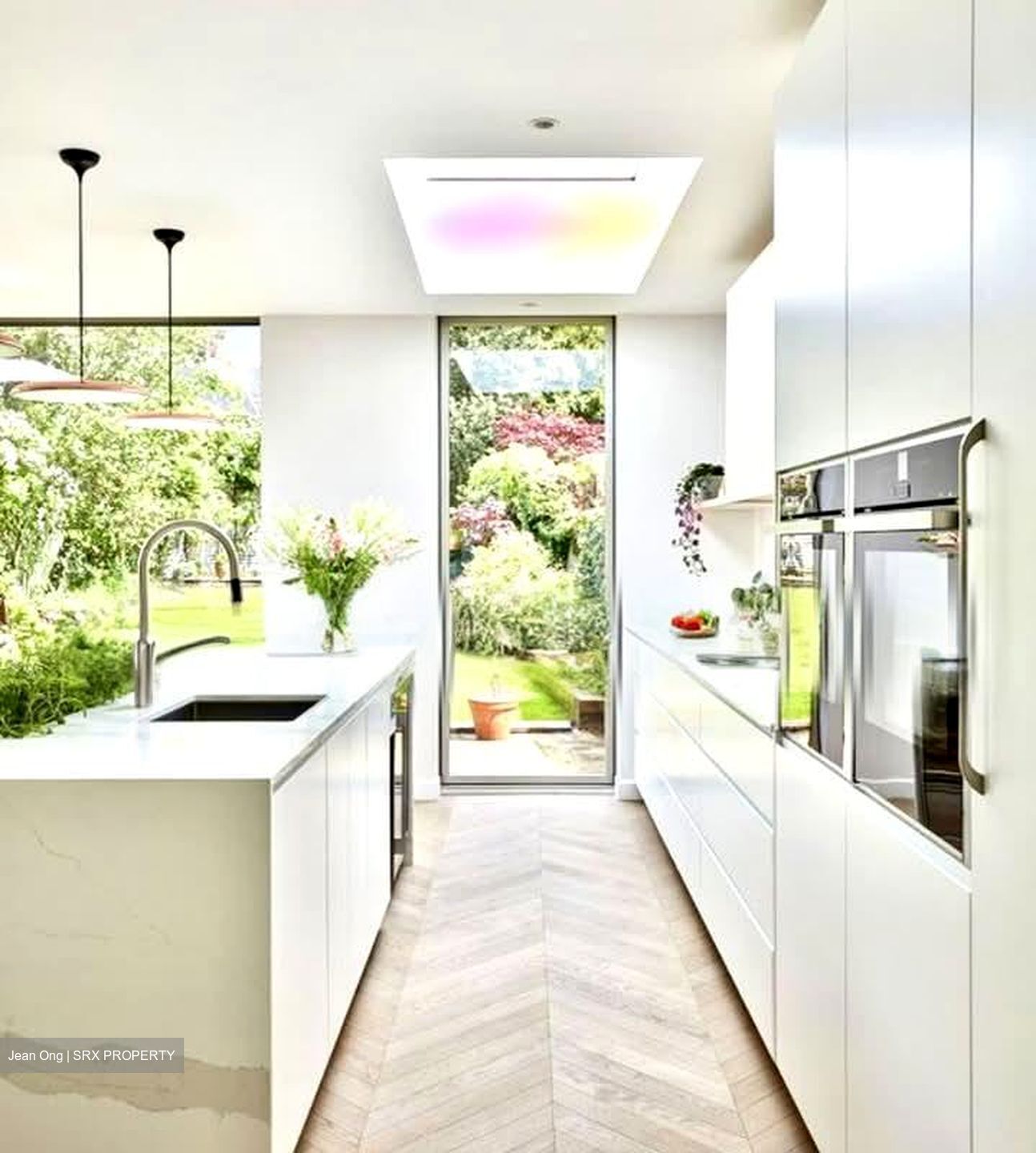 First Avenue (D10), Detached #598135921